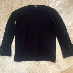 Cable & Gauge Long Pullover Sweater with Ribbon Sleeve Detail Size Small